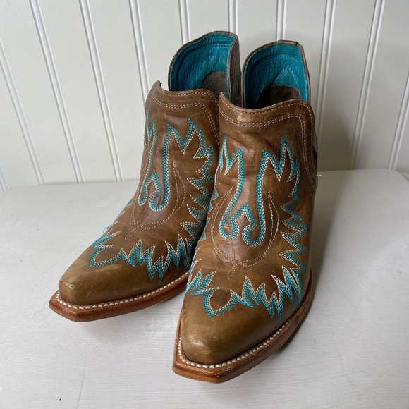 Ariat Brown Leather Ankle Booties with Teal Embroidery 6.5B 2.5” heel - Picture 5 of 8